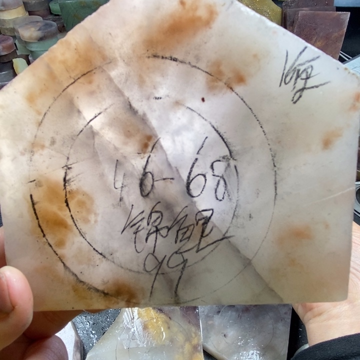 未镶嵌手镯石英质玉定制手镯