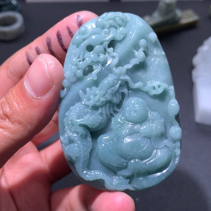 翡翠未镶嵌颈饰保真天然a货翡翠
