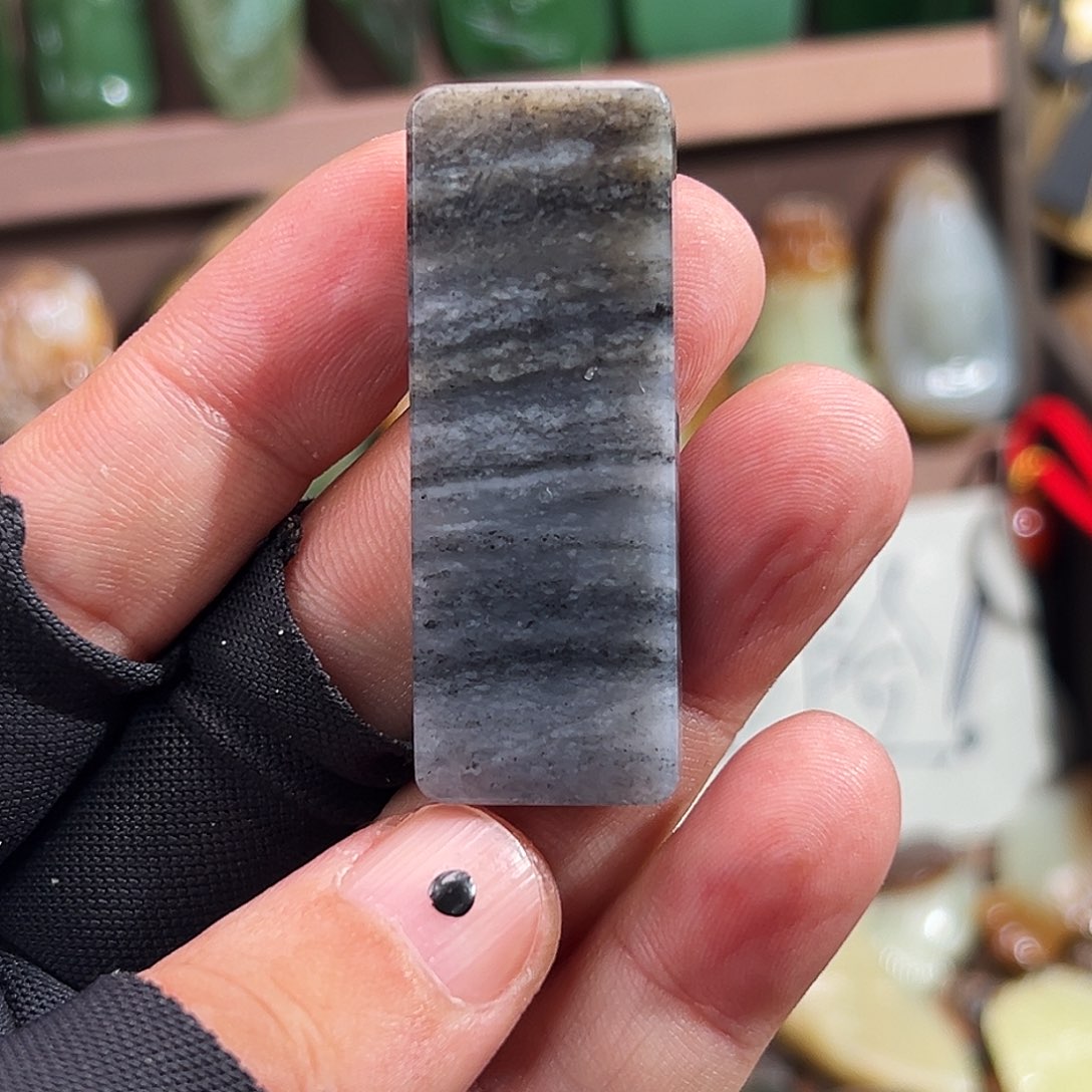 和田玉颈饰未镶嵌新疆三色意境无事牌