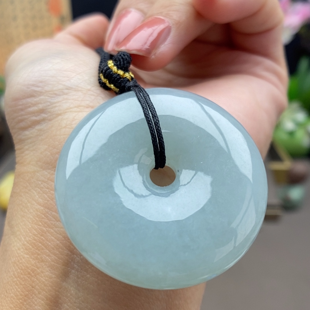 翡翠未镶嵌颈饰吊坠69