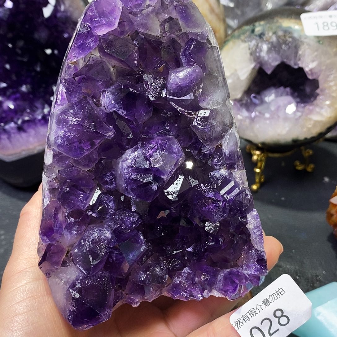 水晶大型摆件（非配饰）未镶嵌