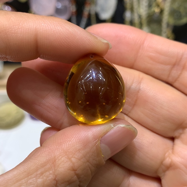 水晶颈饰未镶嵌胭*伈天然