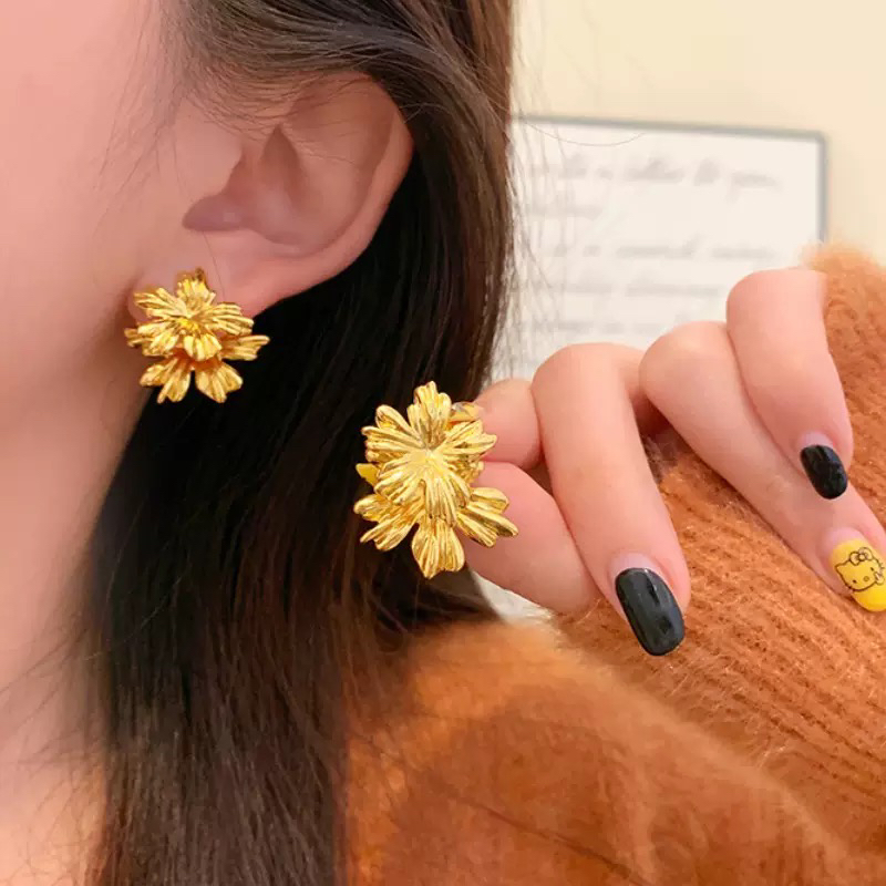铜合金无非金属耳饰 复古18k金色金属花朵耳环女冷淡风气质小众