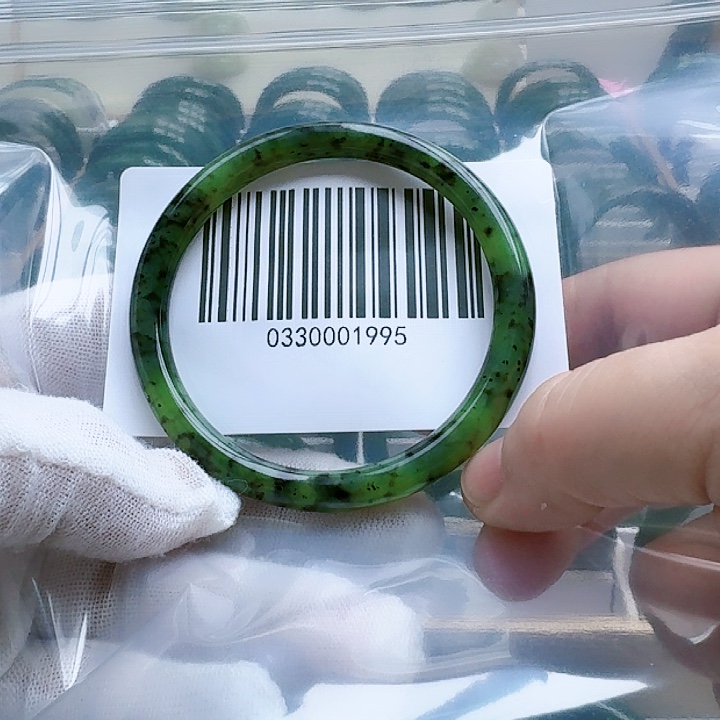 和田玉（碧玉）手镯未镶嵌5758