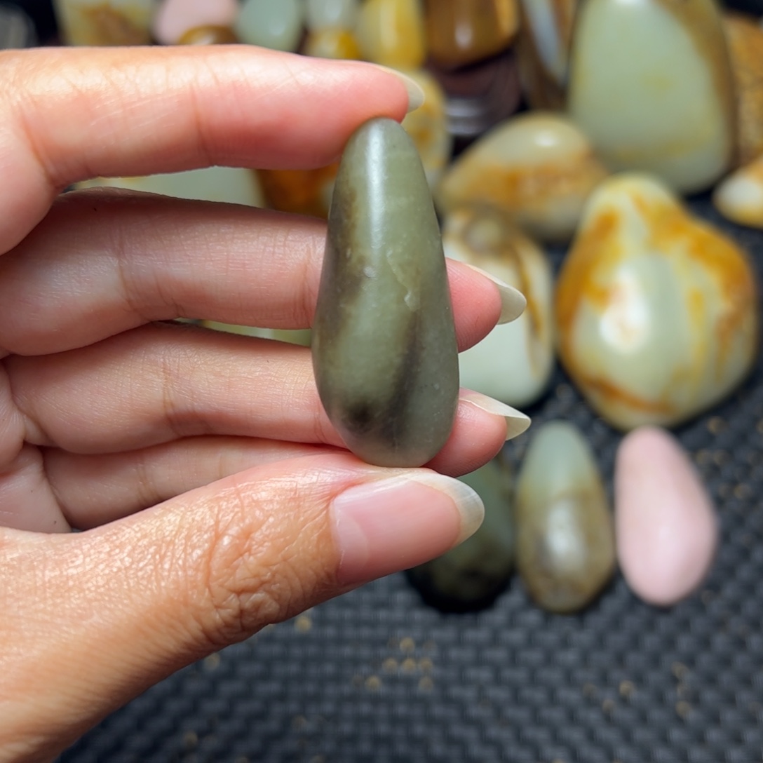 和田玉未镶嵌挂件91