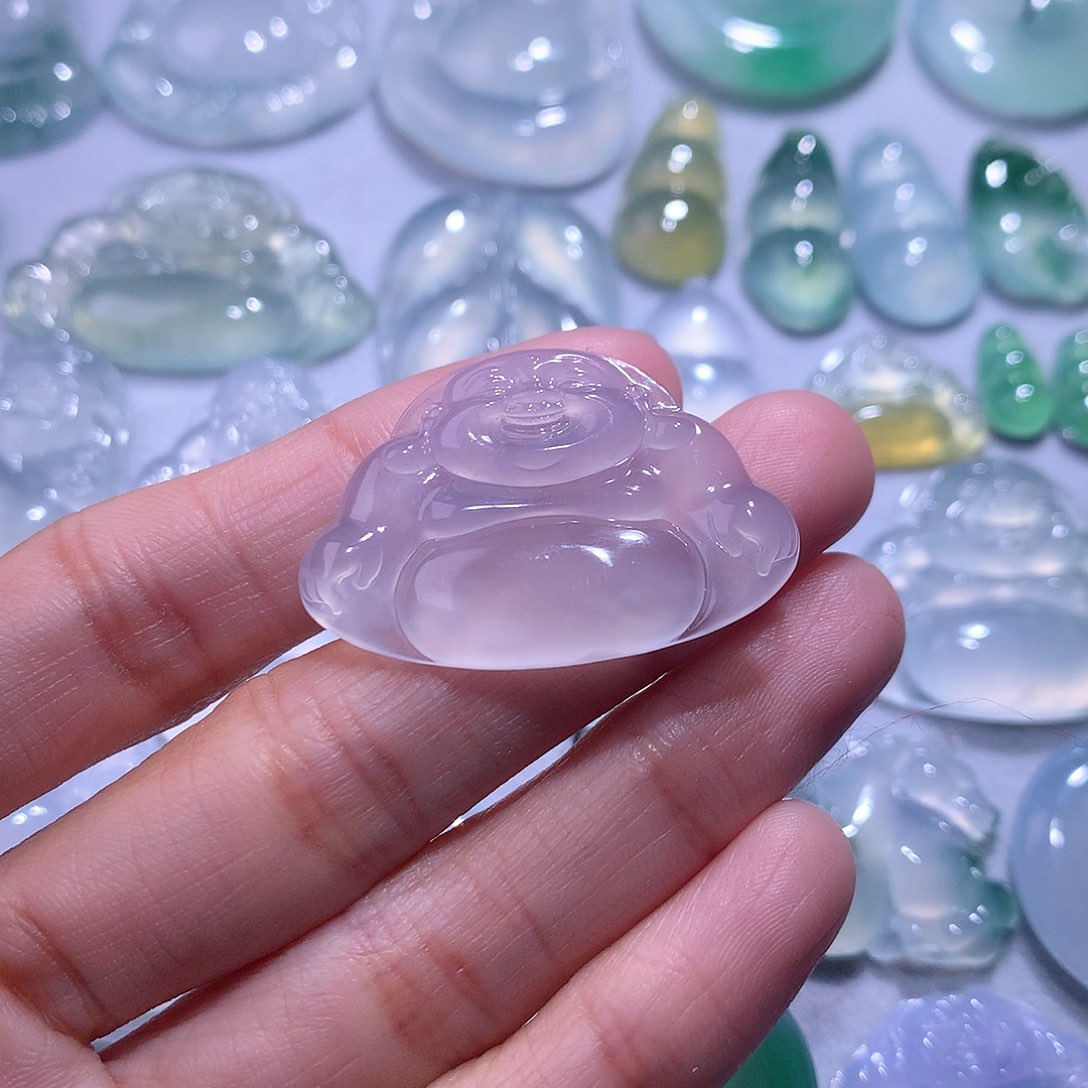 【闪购商品】翡翠颈饰未镶嵌佛