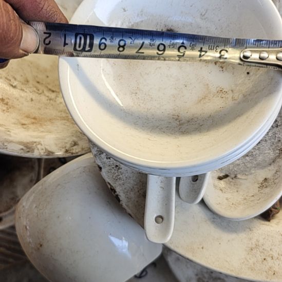 瓷发十个小碟子，……