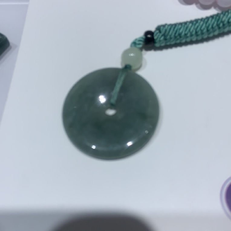 A货翡翠油青糯种平安扣精雕配百搭男女款