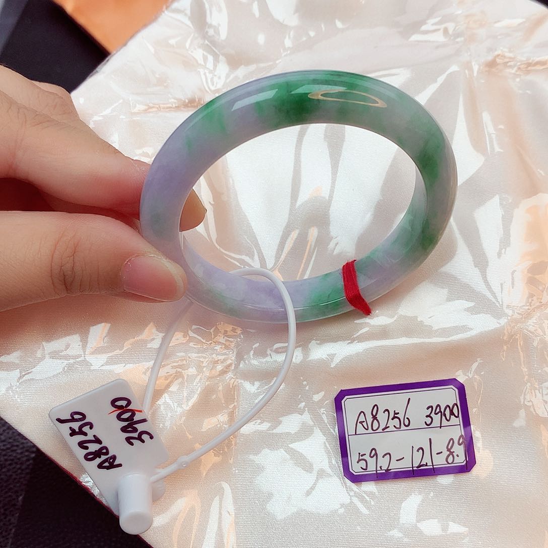 翡翠未镶嵌手镯缅甸翡翠