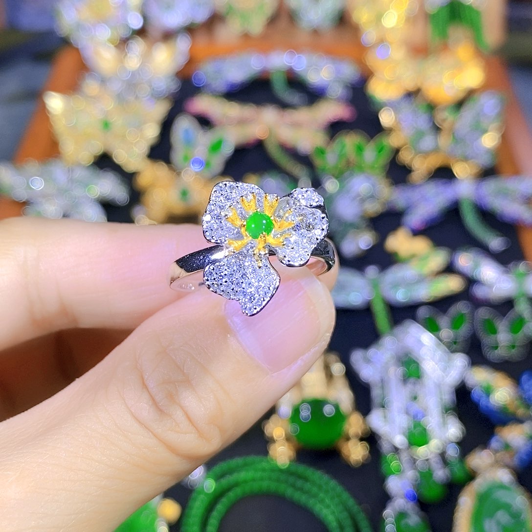 吊坠(不含链)银S925镶嵌翡翠