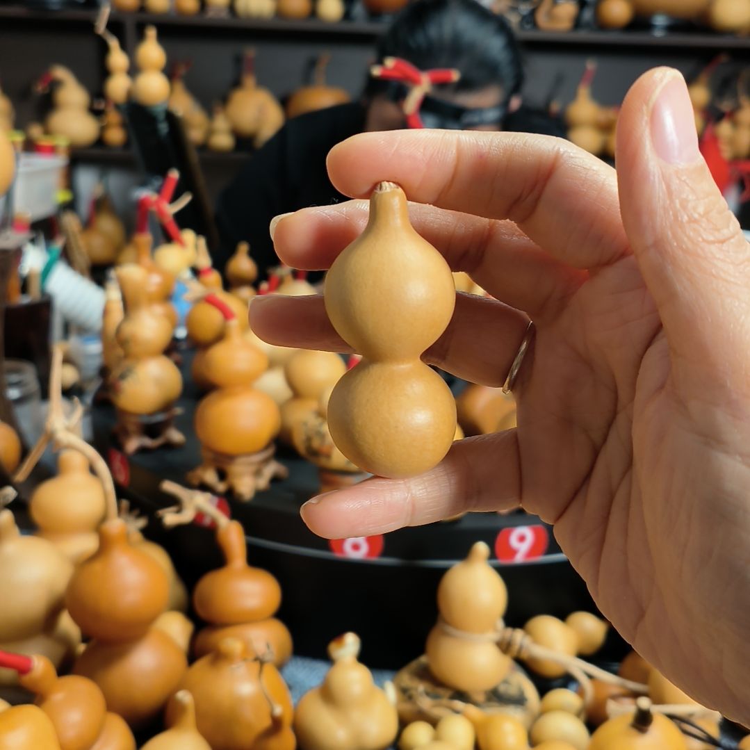 粉***肉葫芦福禄双全手把件