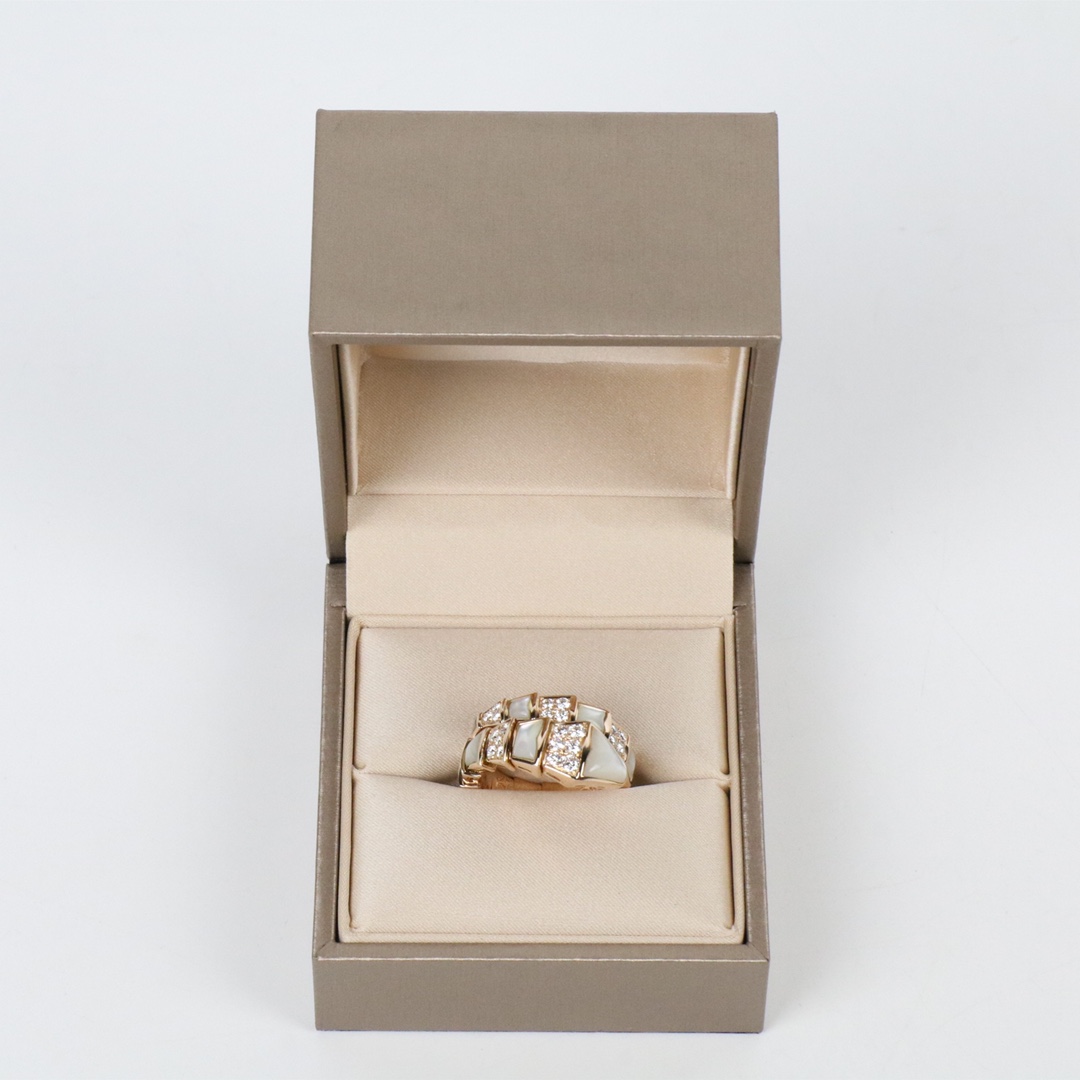 95新 BVLGARI/宝格丽 密镶钻蛇形戒指L号宽版玫瑰金蛇戒男女环戒