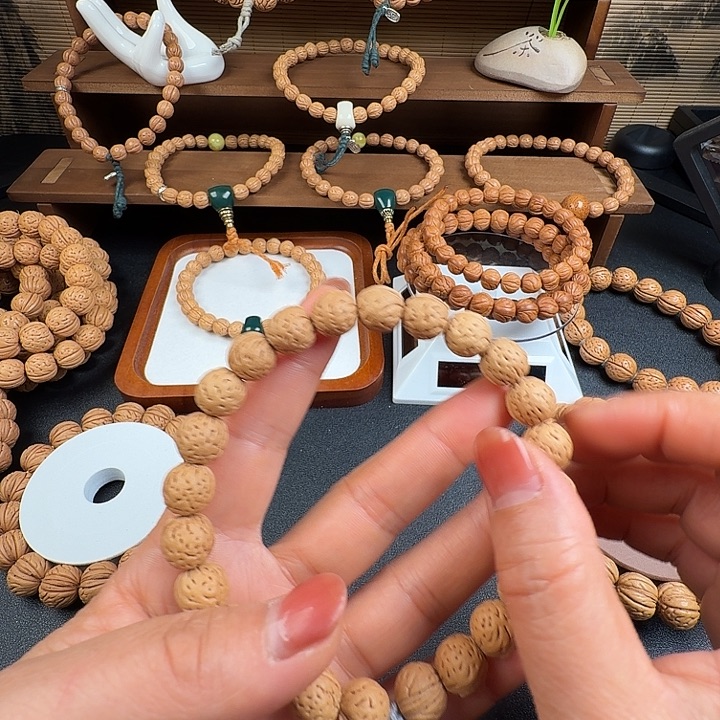 -***达桃核吊坠1111111111