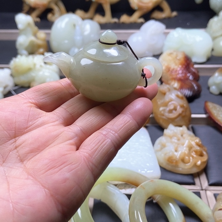 和田玉挂件未镶嵌大****计