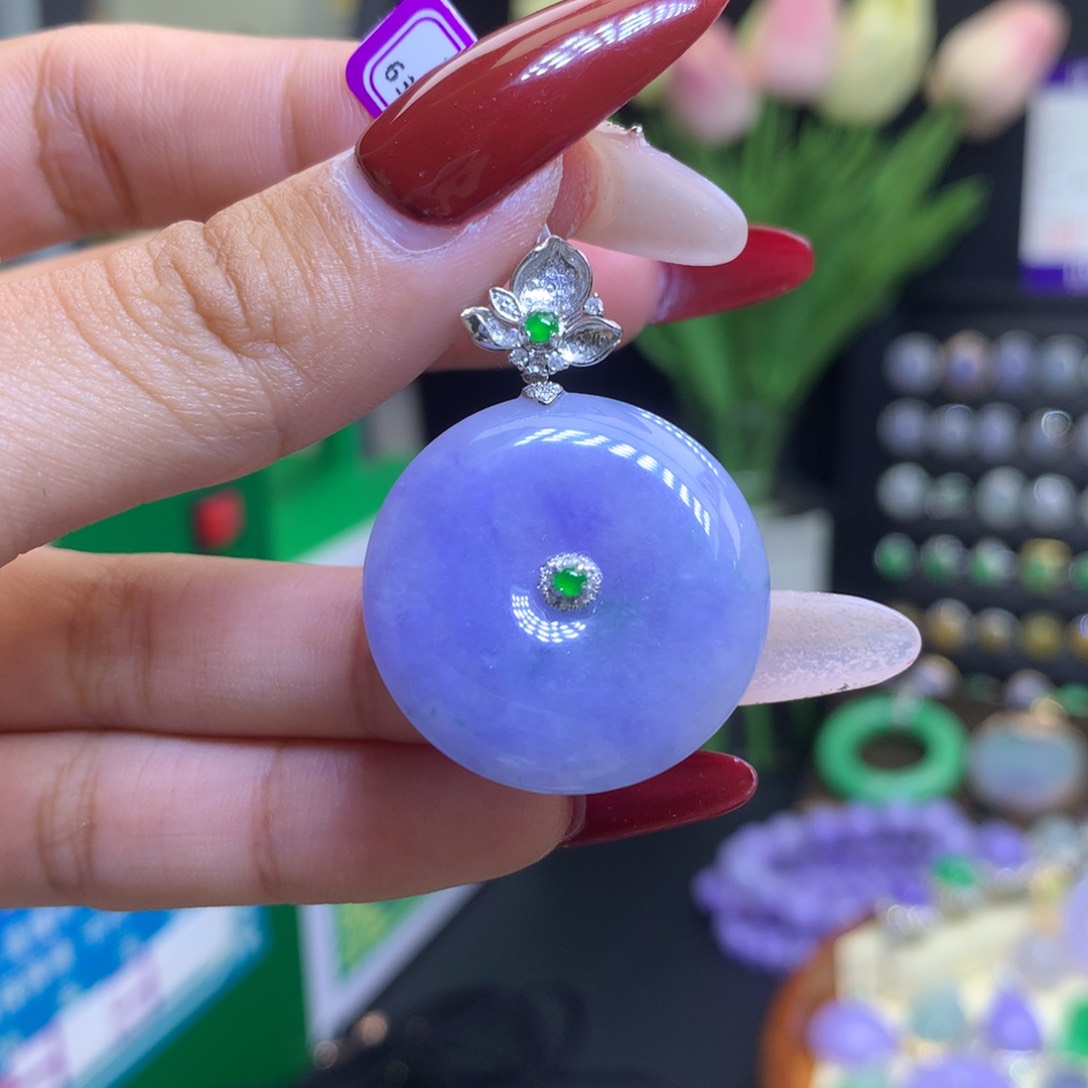 翡翠颈饰18K金镶嵌天然