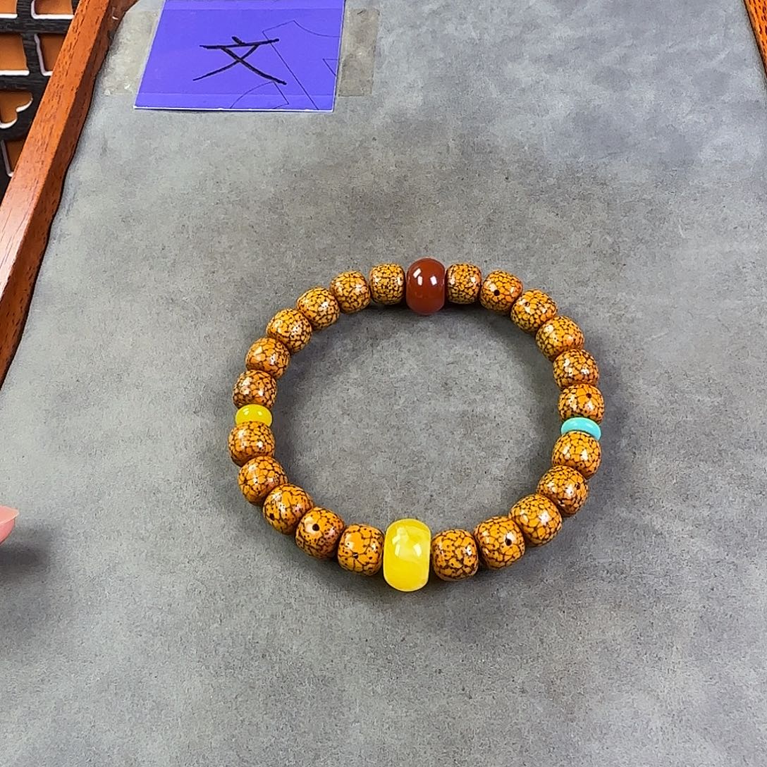 吊坠星月菩提手串