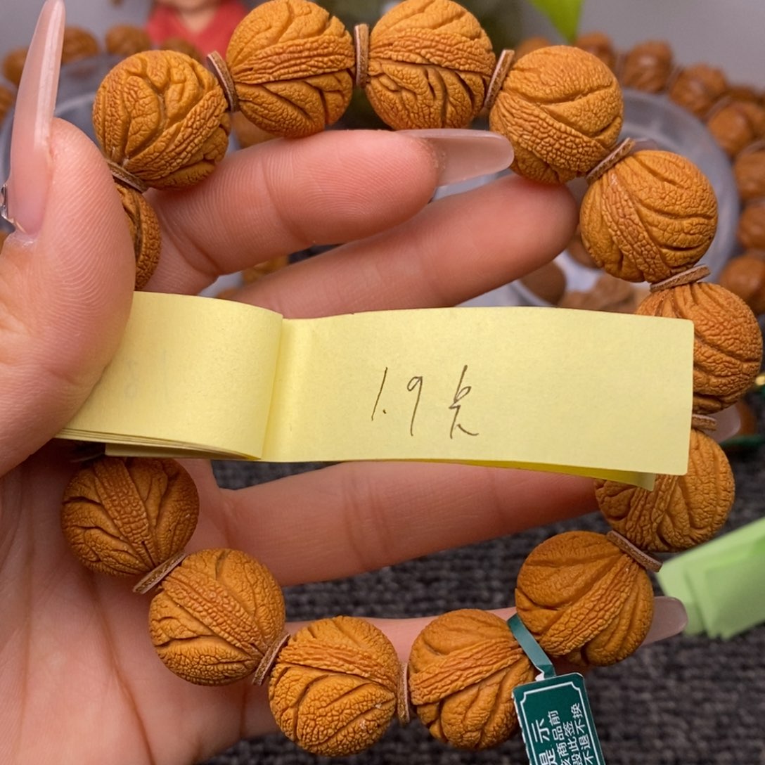 秦岭山脉龙纹桃核 14