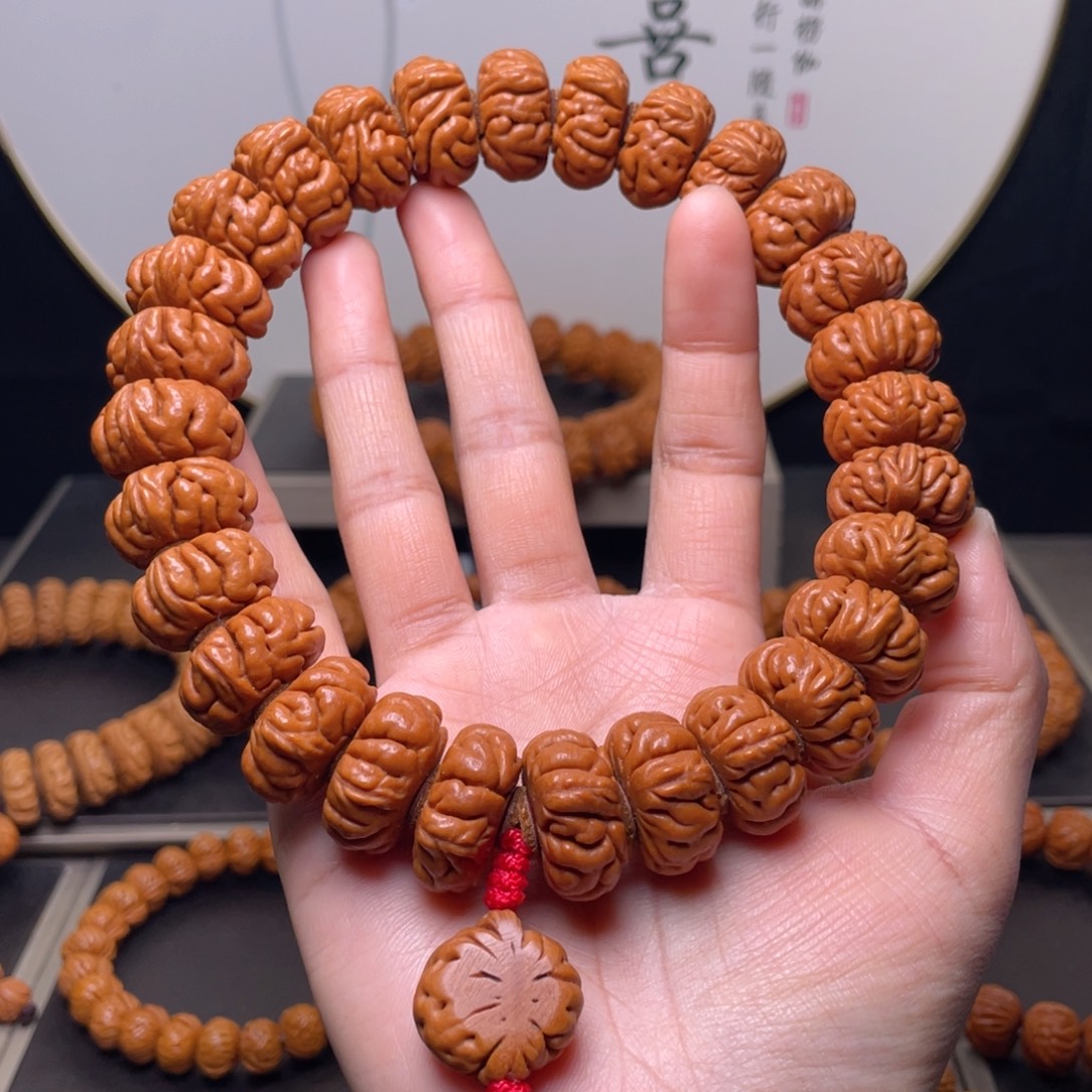 吊坠桃核20尺寸白玉龙手持