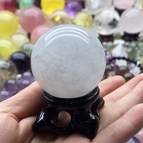 未镶嵌珠宝半成品水晶学****?1