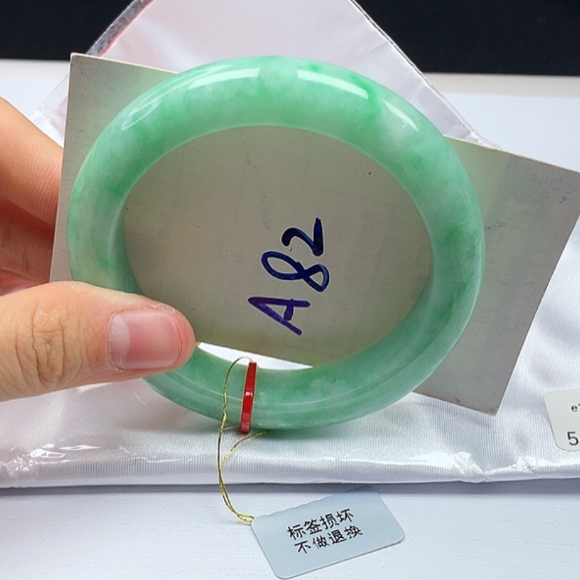 【闪购商品】翡翠手镯未镶嵌天然缅甸a货手镯56