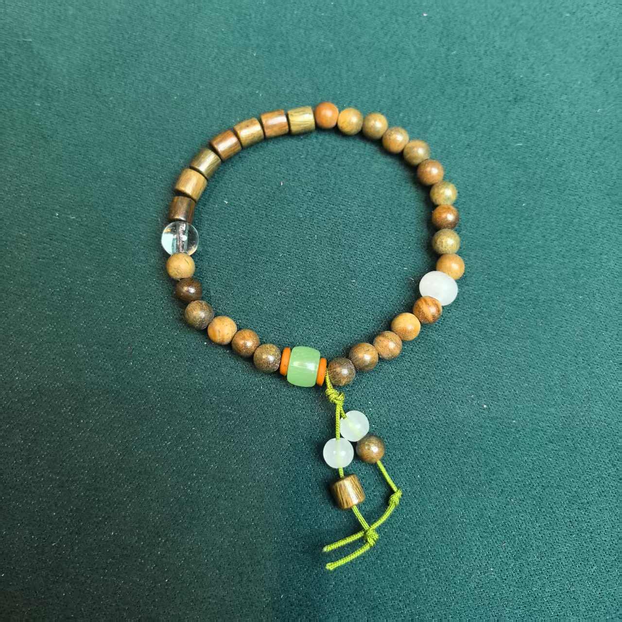 KH009【百韵阁】绿檀木天圆地方单圈木串