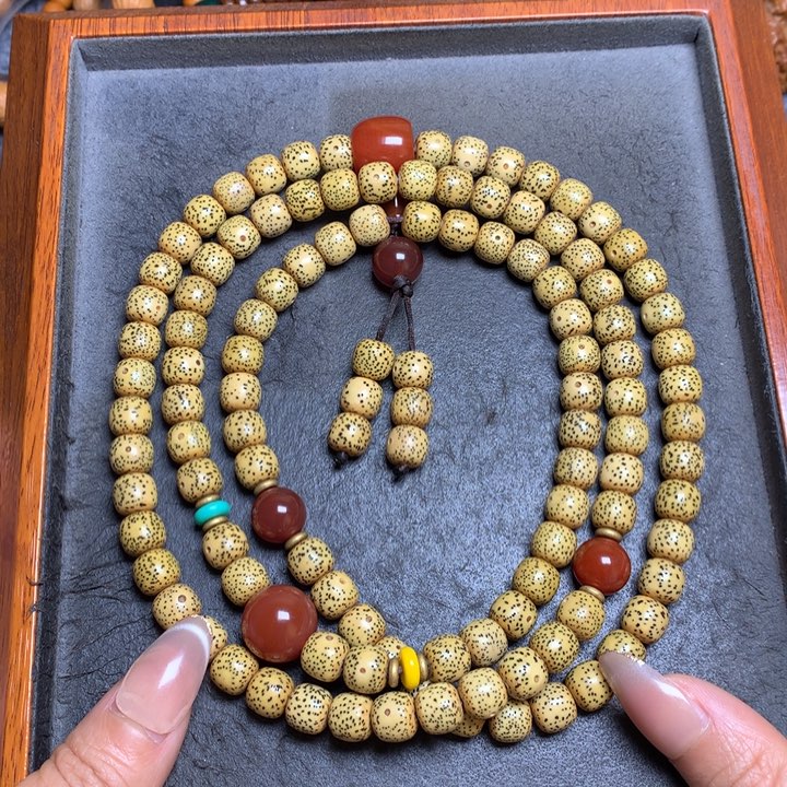 星月菩提吊坠菩提