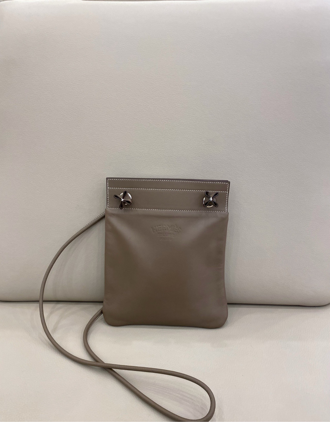 99新 Hermes/爱马仕 mini Aline 大象灰 D刻 swiff皮 斜挎包