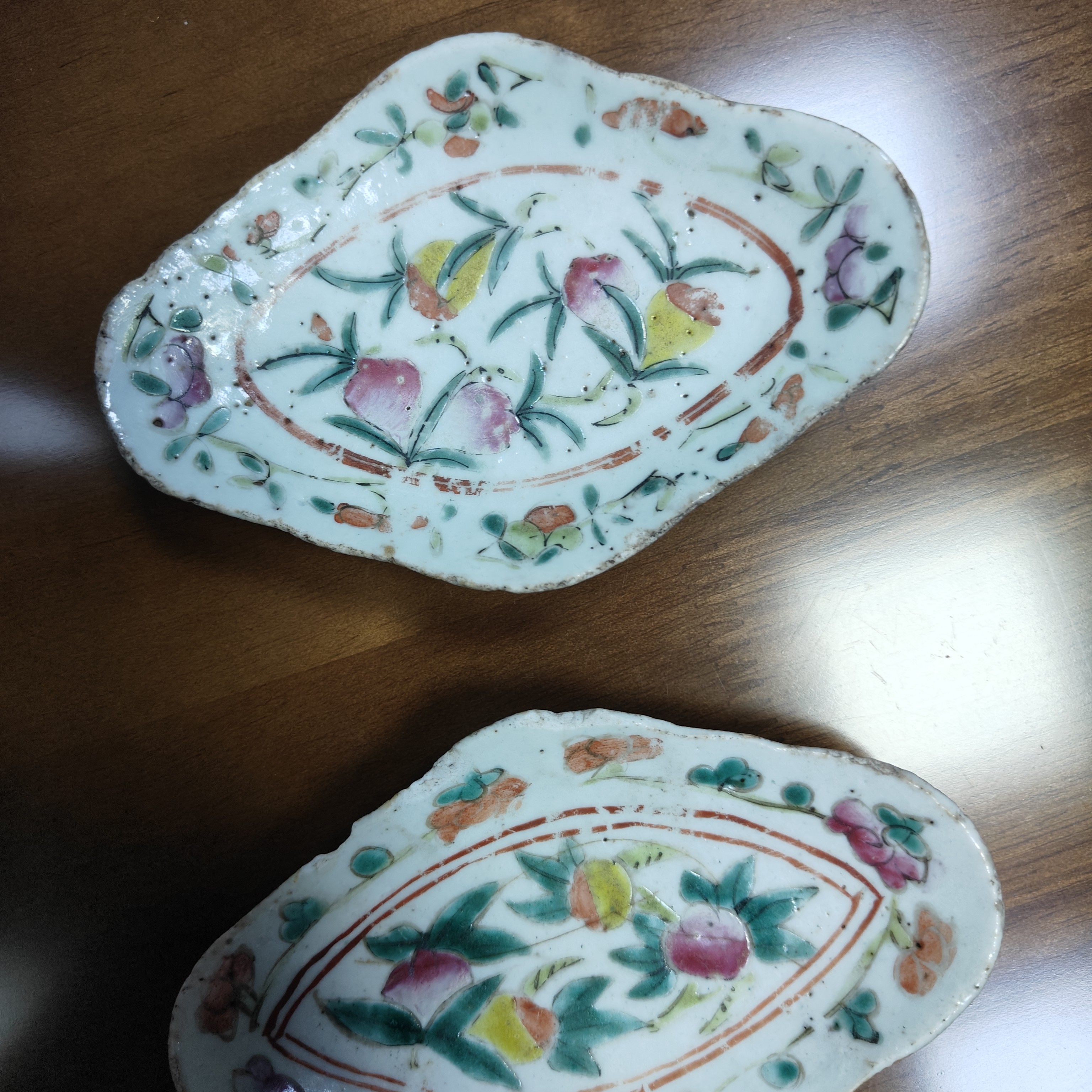 手工绘画粉彩荷花高足供盘精美陶瓷摆件