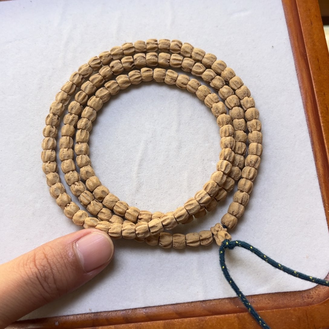 柏香籽/百香籽吊坠