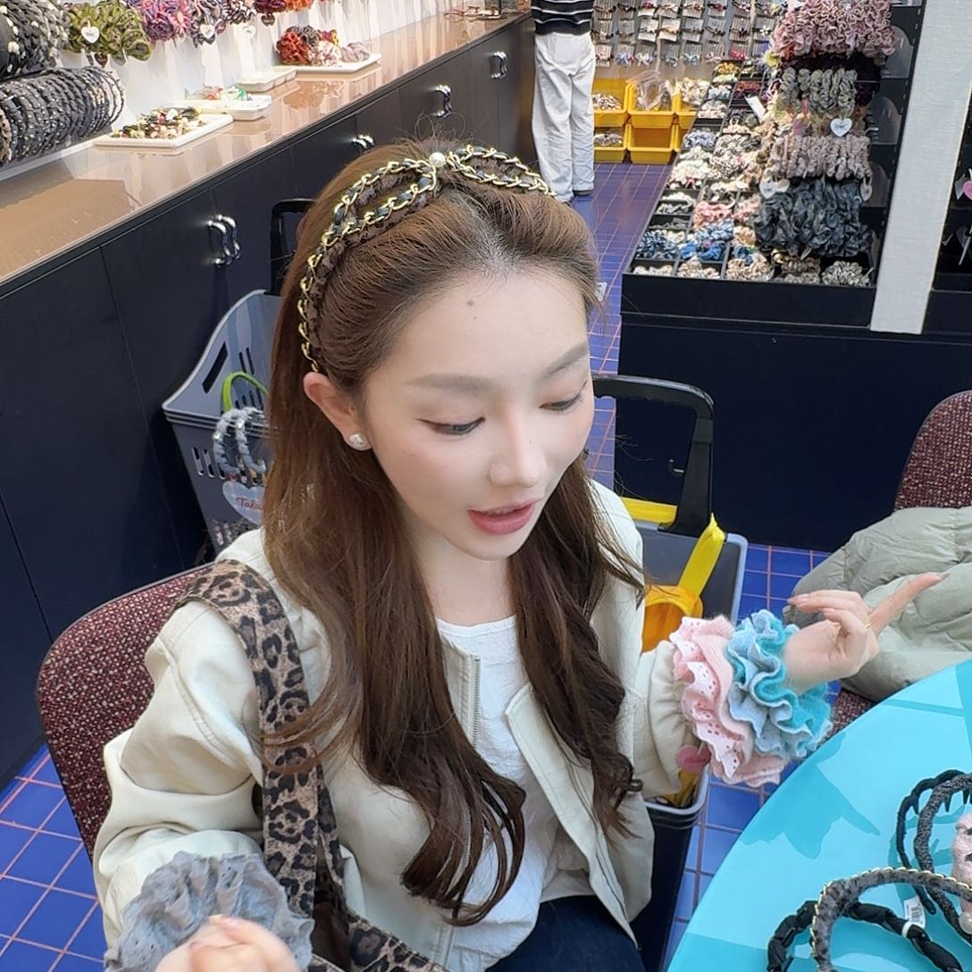 咖色眼镜哦哦哦哦哦