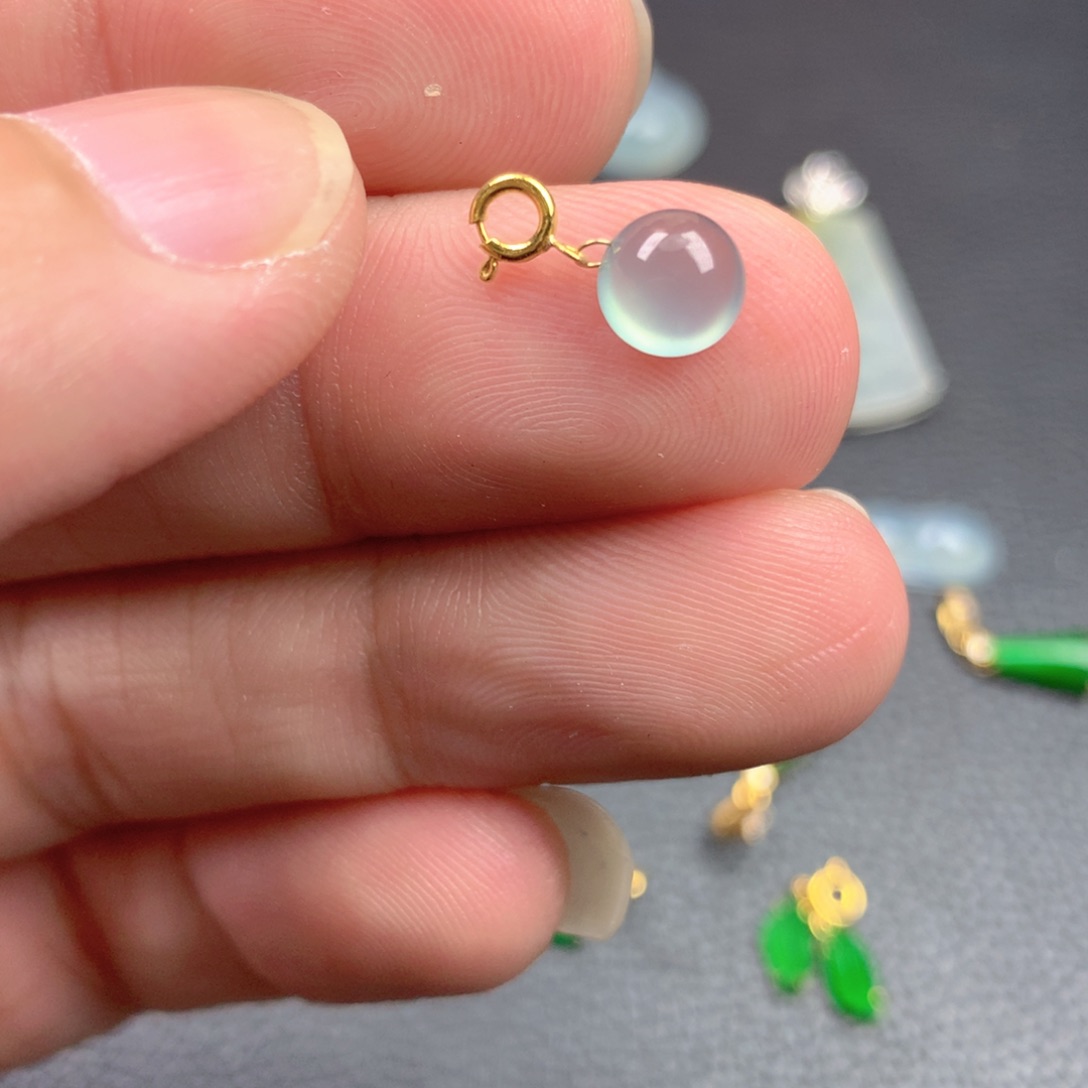 【闪购商品】翡翠18K金镶嵌颈饰翡翠