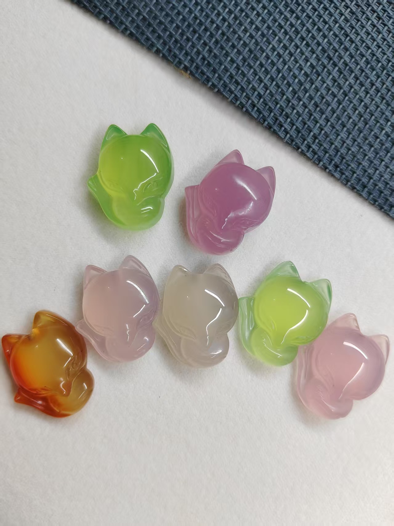 精美玛瑙配饰小狐仙吊坠（多样性发货）