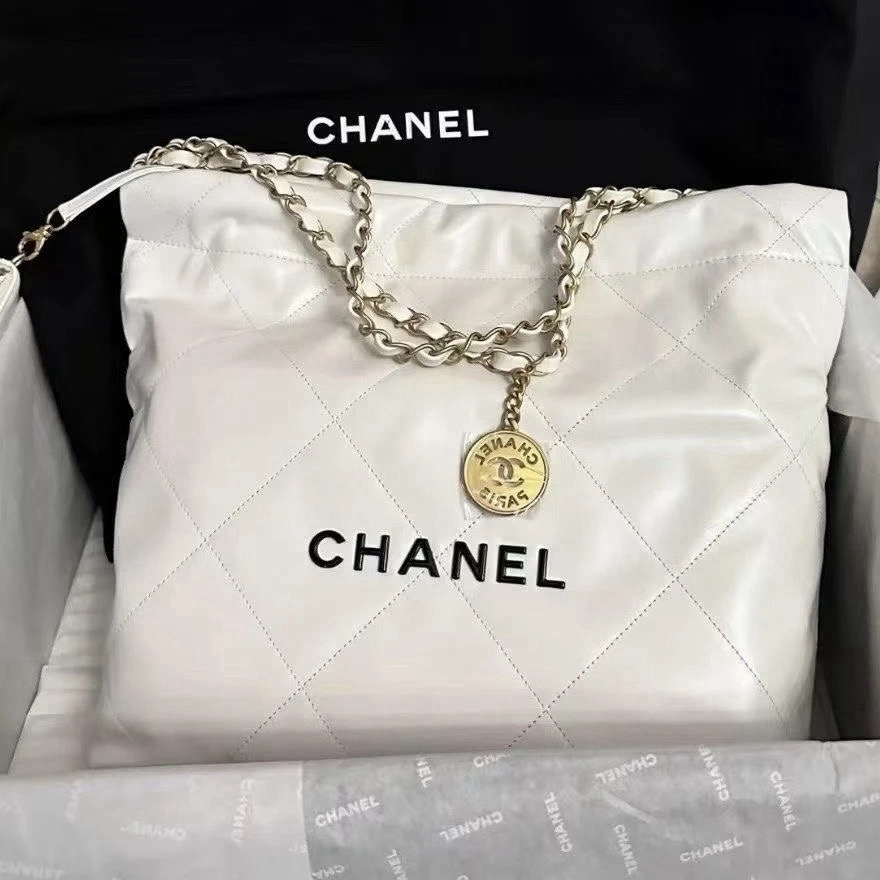 未使用 Chanel/香奈儿 白色黑字22bag小号 芯片款 单肩垃圾袋