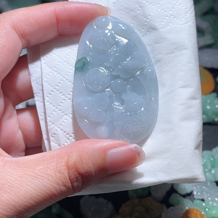 颈饰未镶嵌翡翠天