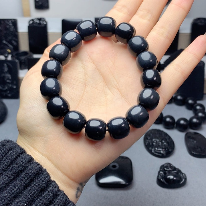 和田玉（墨玉）手串未镶嵌特价14mm有微量毛孔和棉