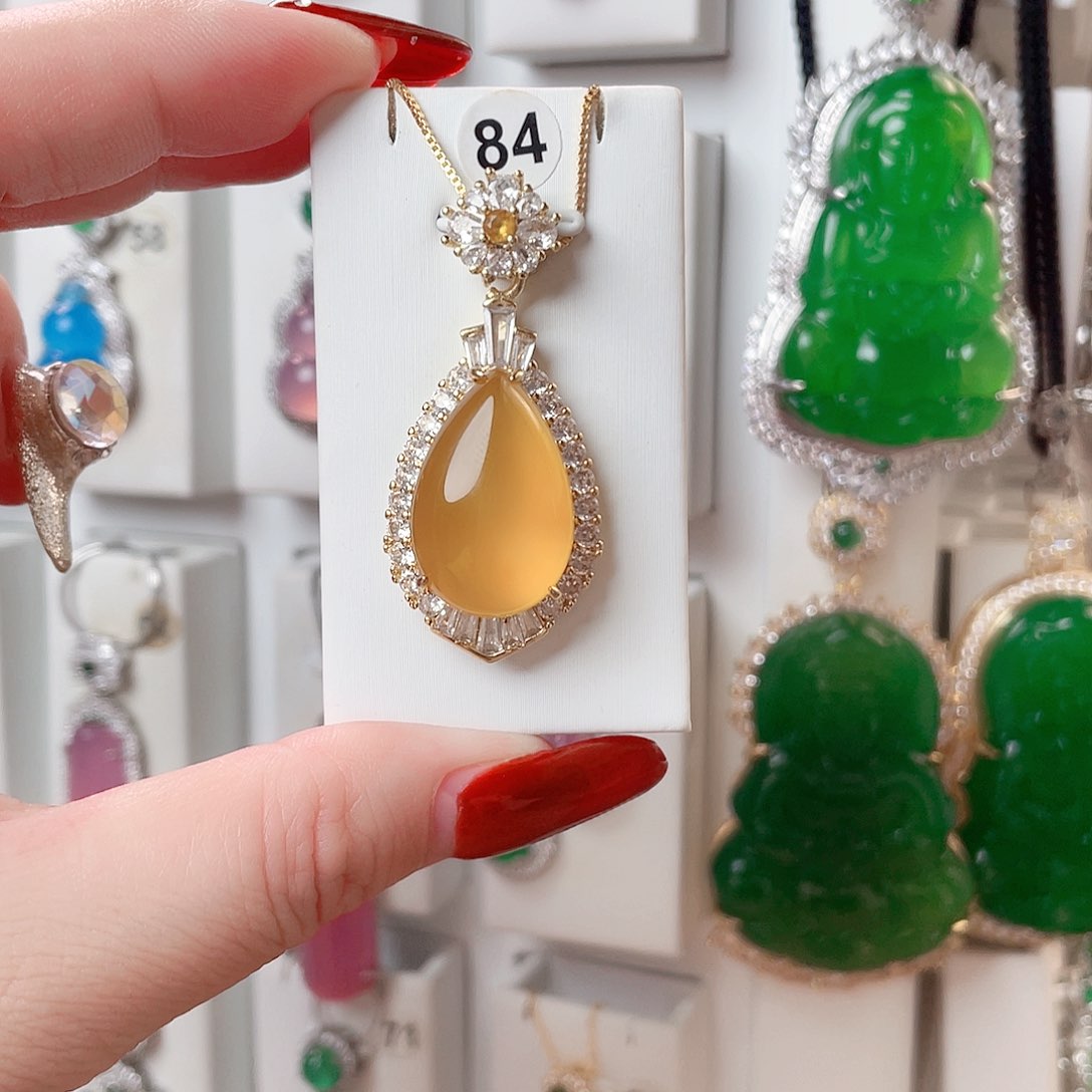 玛瑙/玉髓吊坠(赠链)未镶嵌