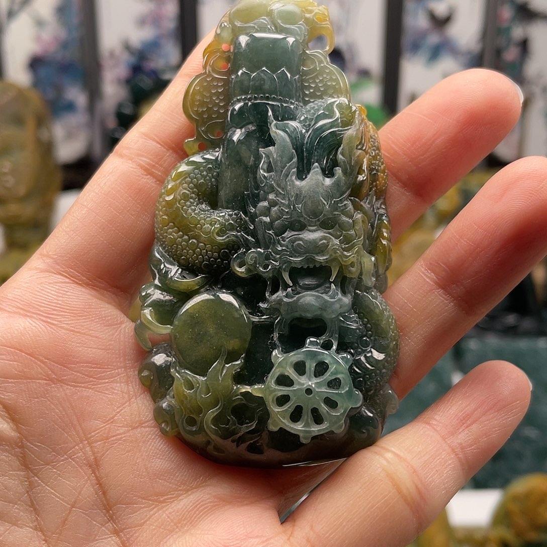 翡翠未镶嵌颈饰天然翡翠a货龙