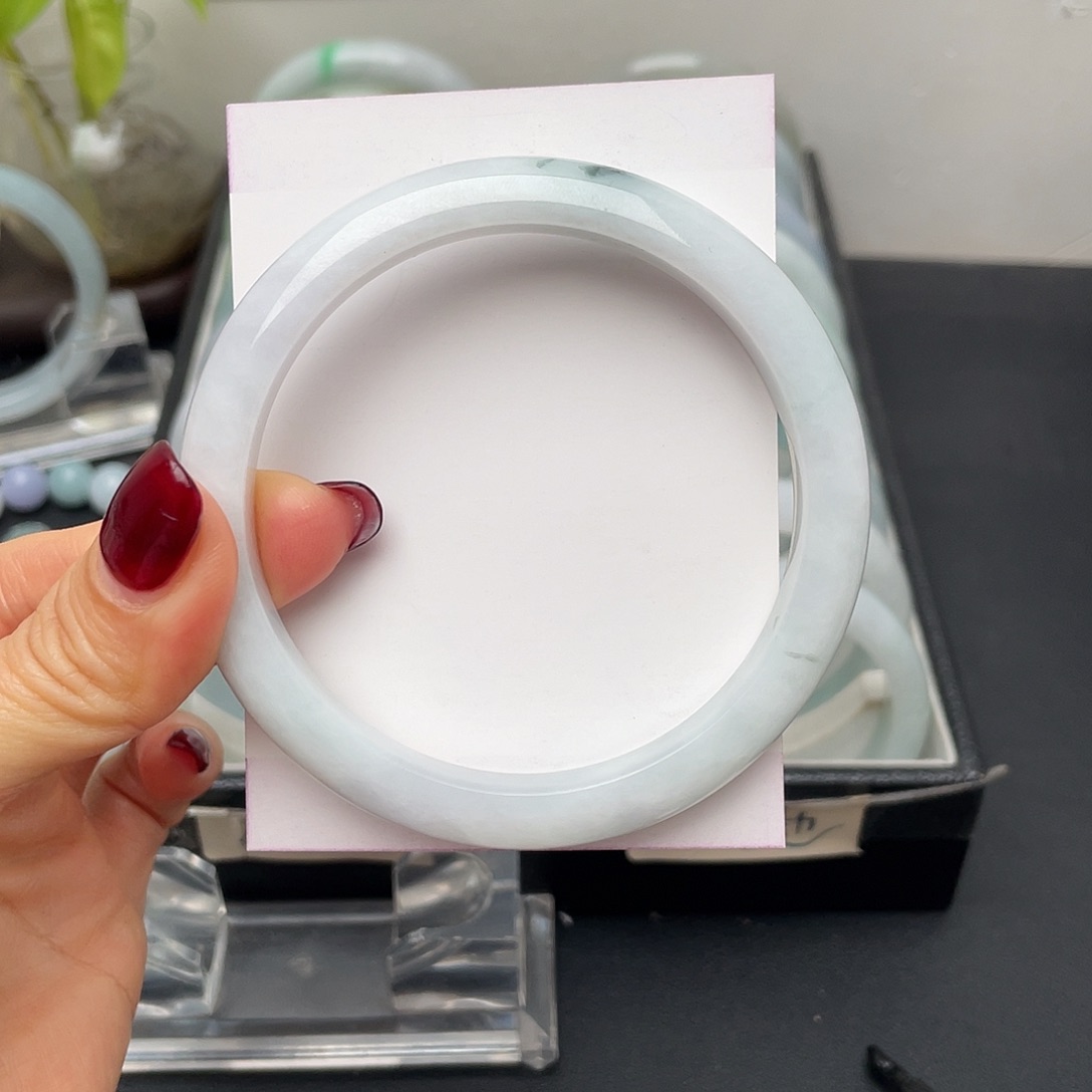 翡翠手镯未镶嵌63正圈