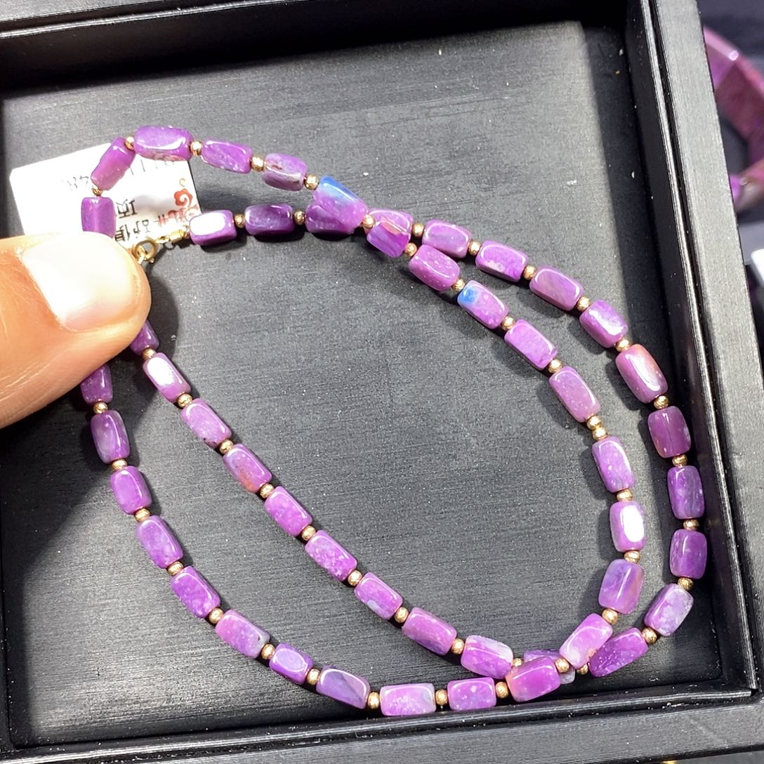 苏纪石（舒俱来）未镶嵌南非舒俱来粉紫玉化方糖直链