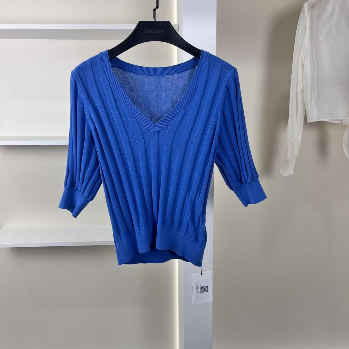 麦迪尚品【金羽J】K1358女装夏款修身V领针织衫新款专柜撤柜正品