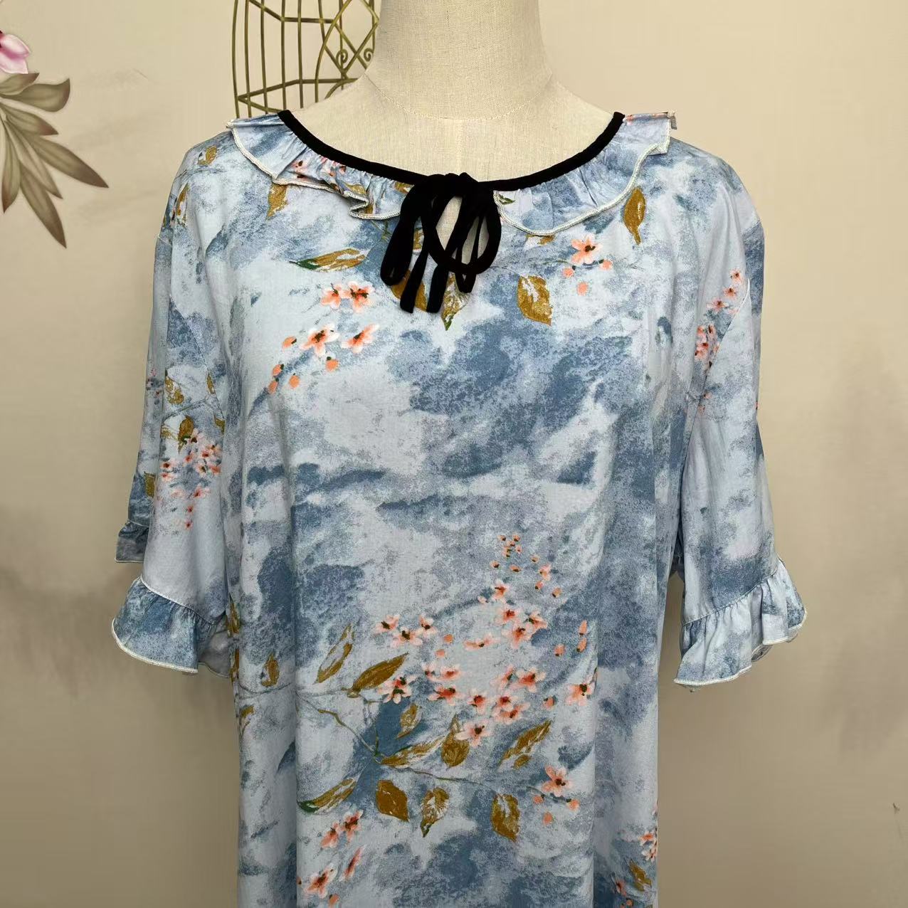 【绒兰】莱赛尔天丝棉绸人造棉花边家居睡裙 214号 染底蓝-小粉花