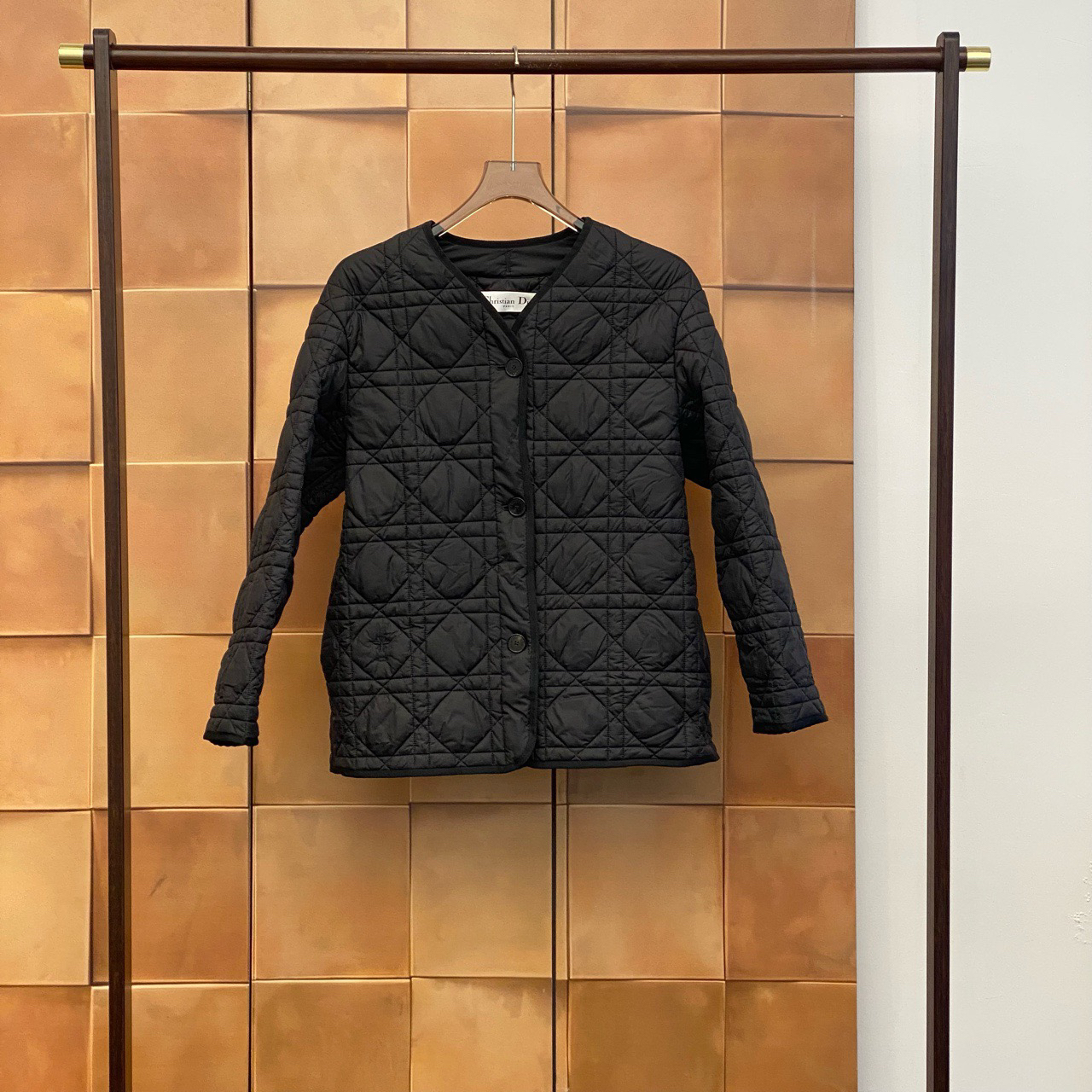 全新未使用 DIOR/迪奥 新款标黑色藤格纹刺绣棉服外套/34码/29696