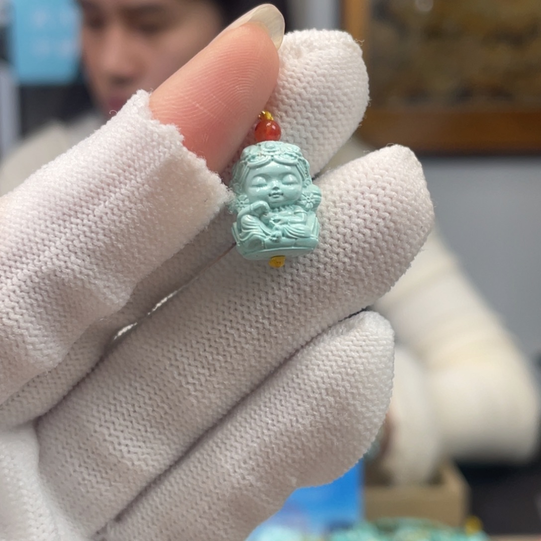 绿松石未镶嵌挂件