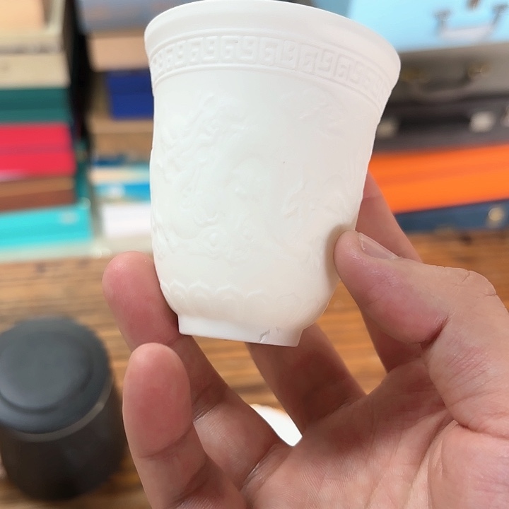 孤品茶具套装等。          
