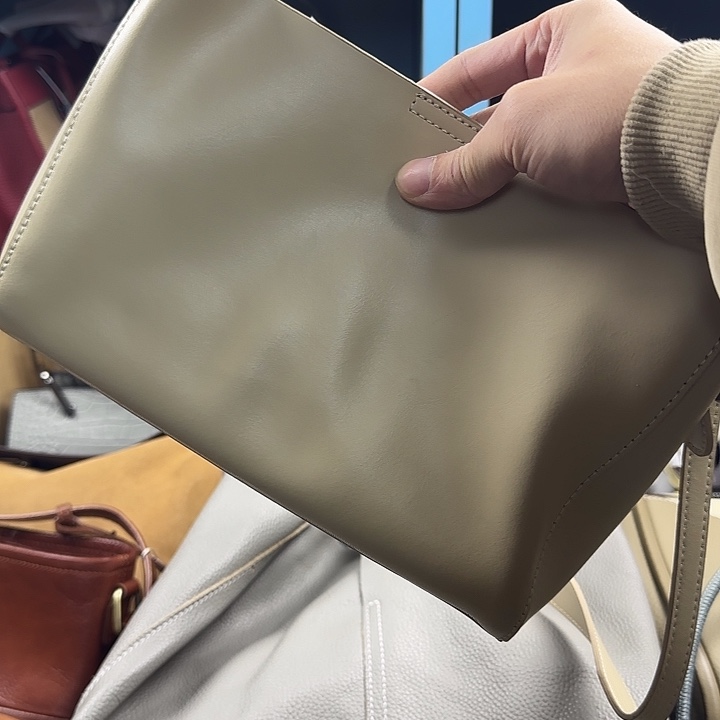 小牛皮水牛皮反绒皮牛皮小牛皮（革）水牛皮（革）