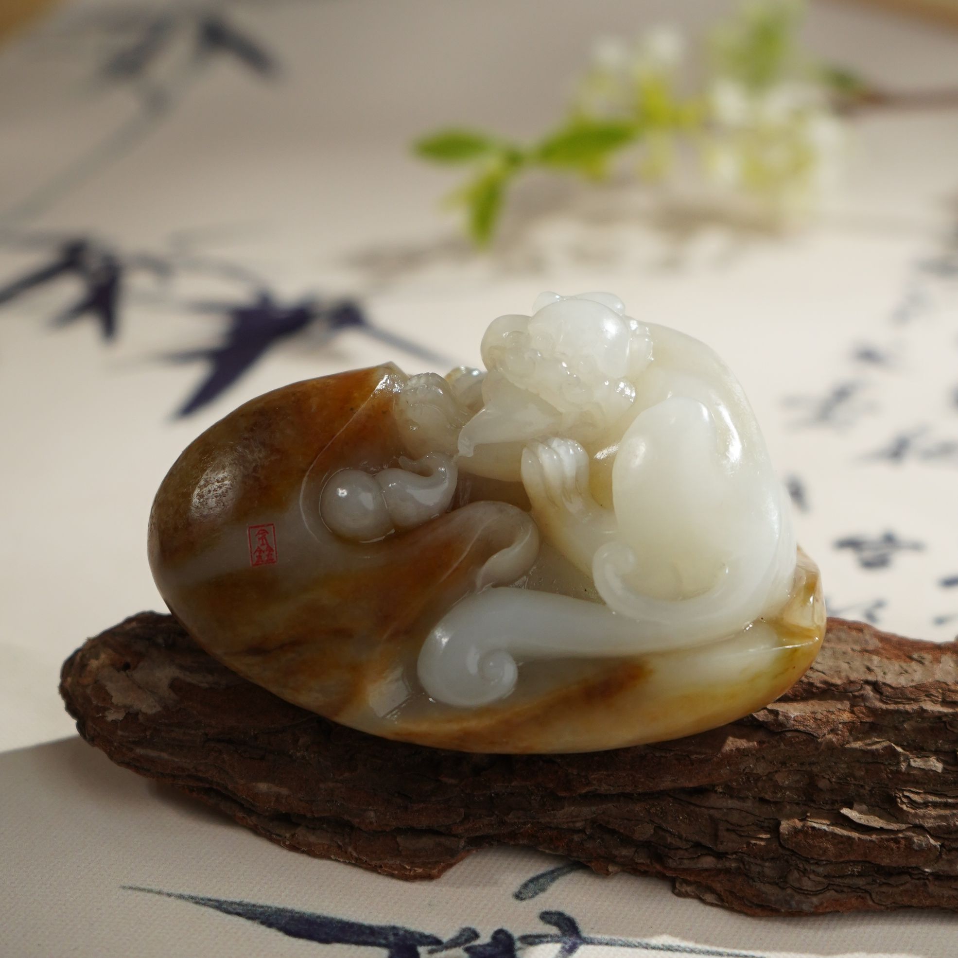 HF10500和田玉俄籽手把件