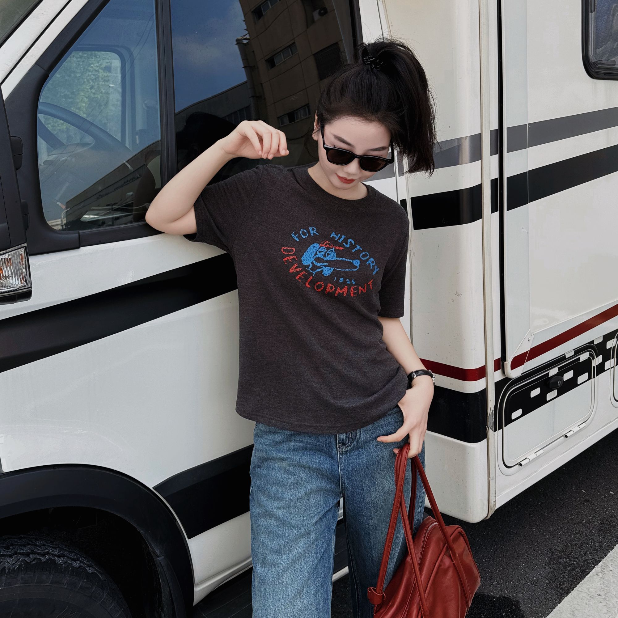 韩系时尚休闲宽松百搭小狗印花磨毛字母短袖T恤- M25412319