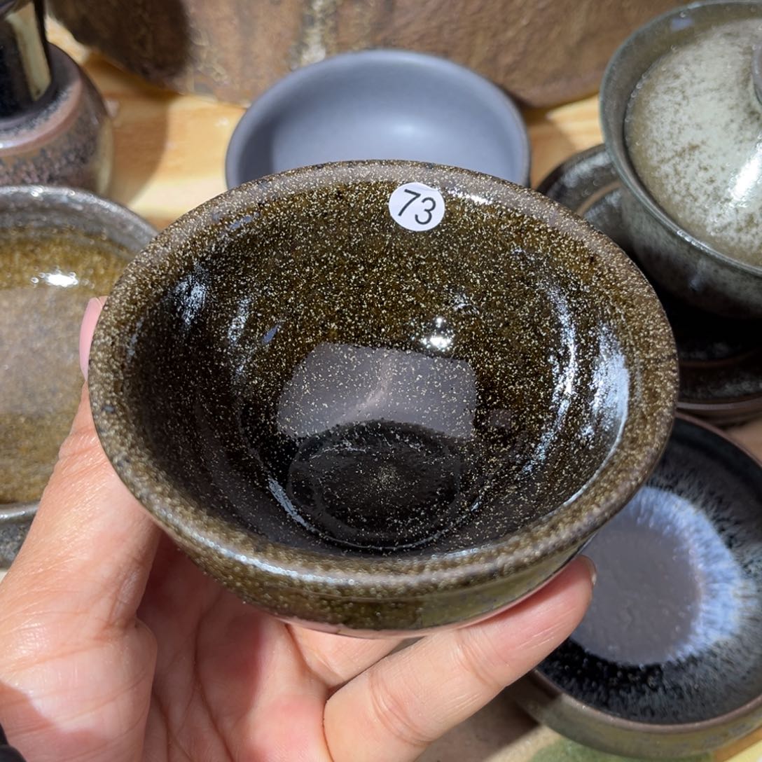 茶盏义兴龙窑坚持真柴烧