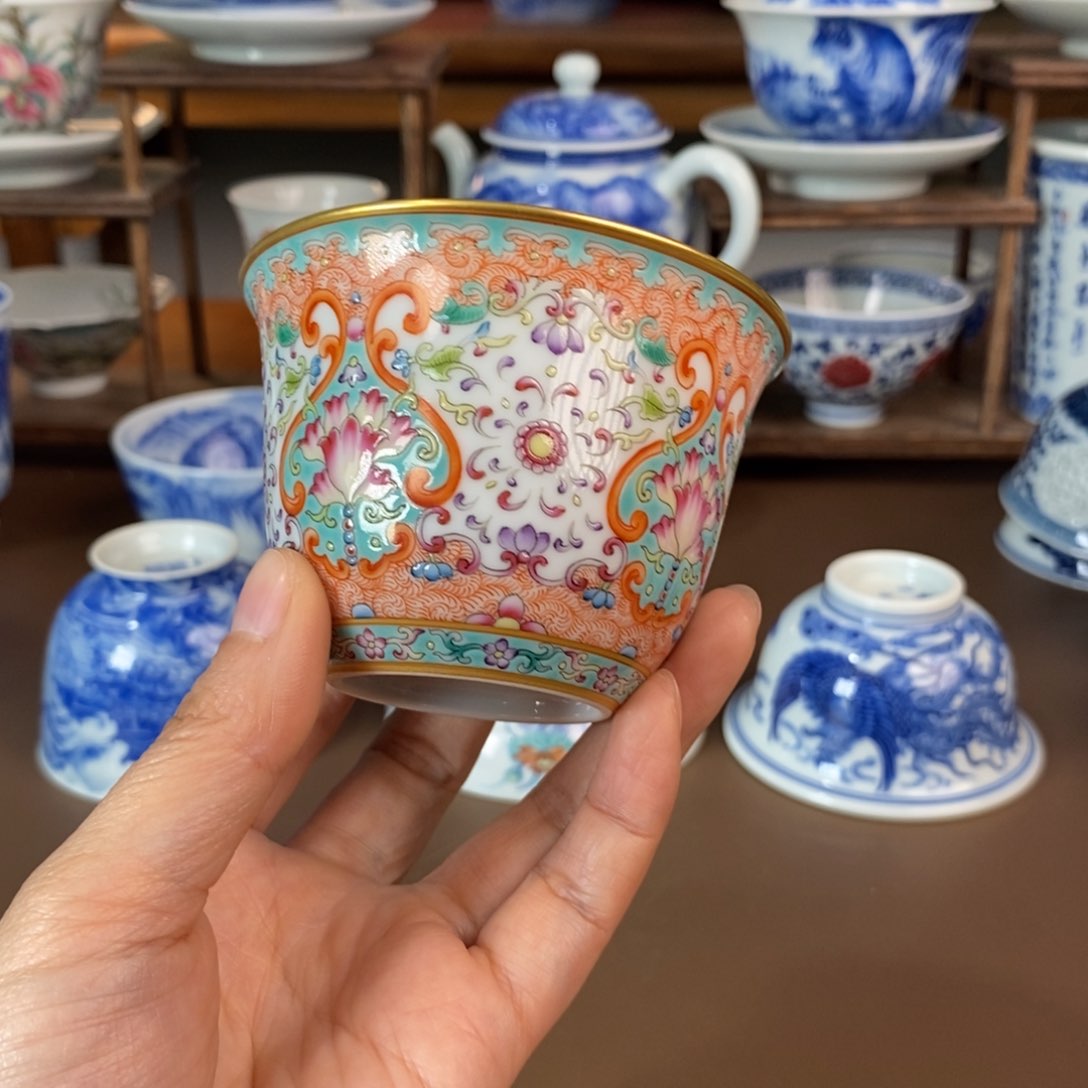 景德镇陶瓷手工手绘