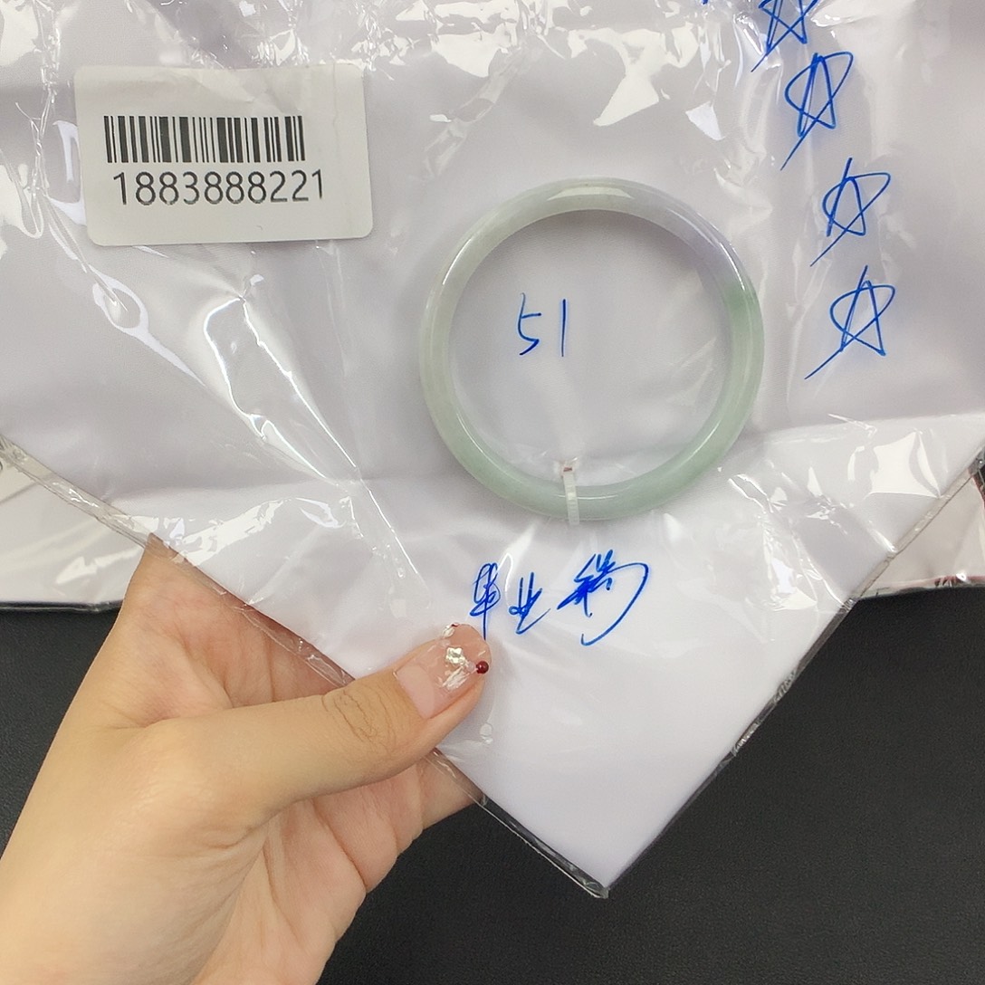 翡翠手镯未镶嵌顺**利天然缅甸翡翠手镯